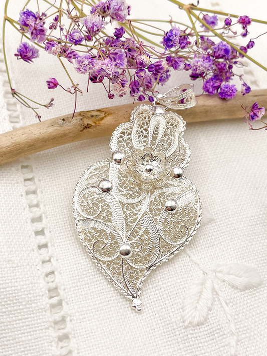 Pendentif coeur traditionnel Viana