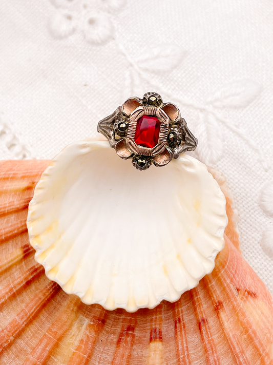 Scarlet Ring